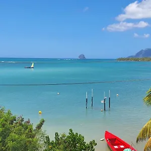  Appartement T2 Les Pieds Dans L'eau Face à La Des Caraïbes Luce - Trois Rivières Martinique